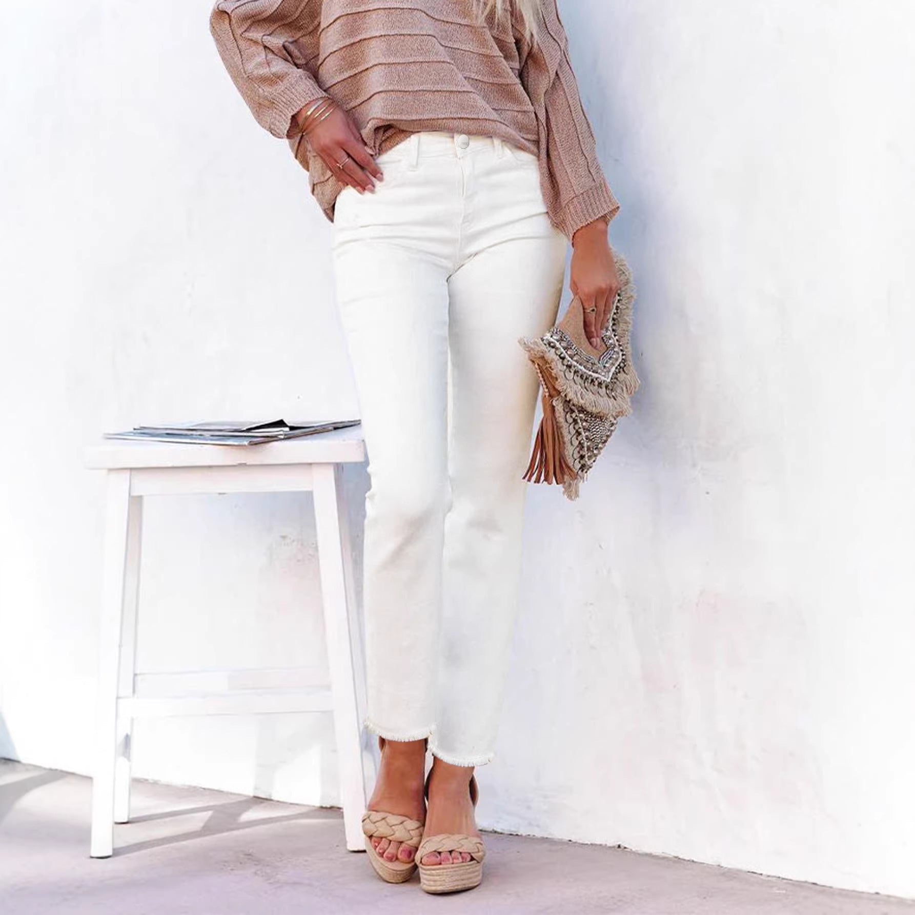 Straight Leg Raw-Hem Ankle Jeans - White