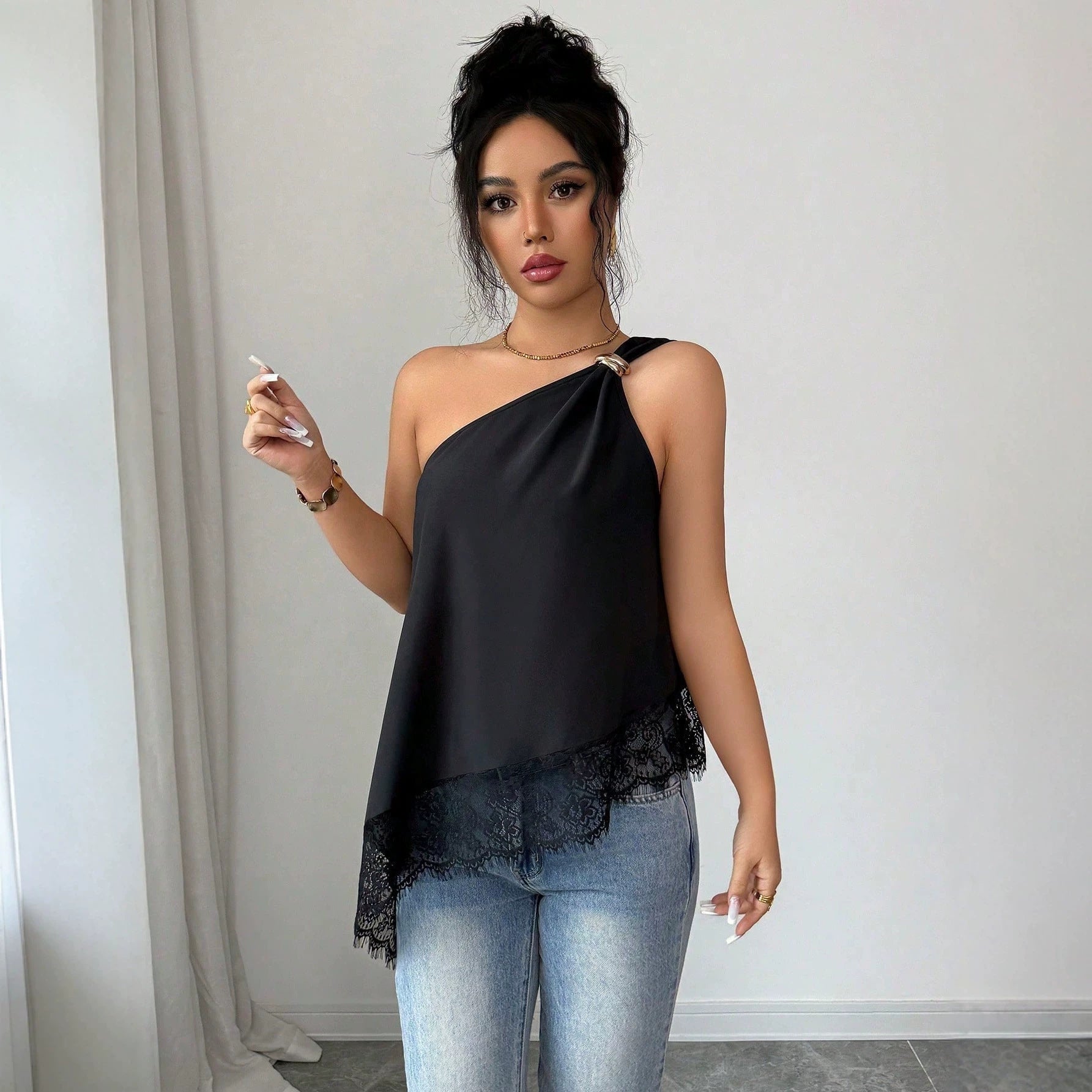 Asymmetric Lace Patchwork Vest